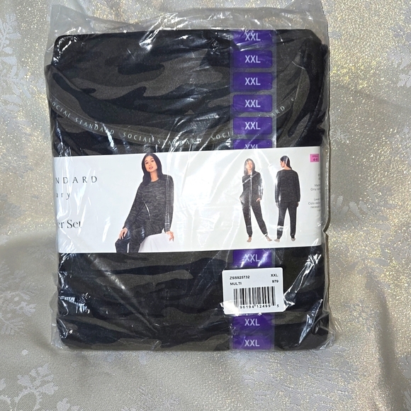 Social Standards By Sanctuary 2 Piece  Lounge Jogger Set black - Picture 2 of 3